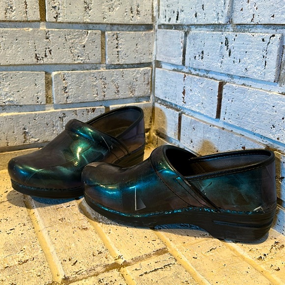 Dansko XP clogs - Picture 1 of 6